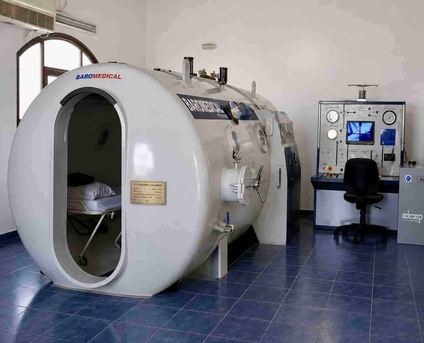 Hyperbaric chamber used to treat diving-related emergencies