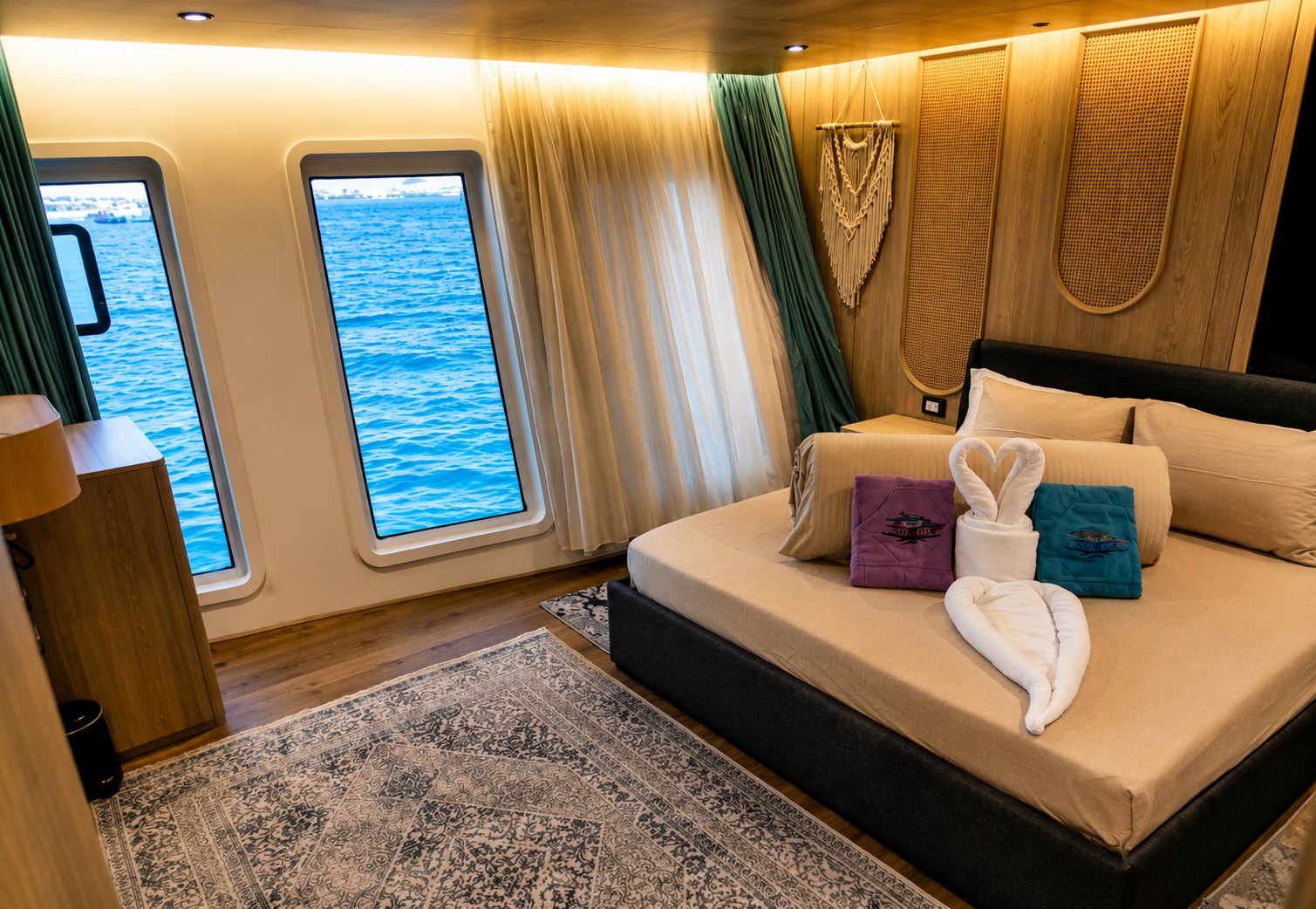 Sea-view suite with panoramic windows