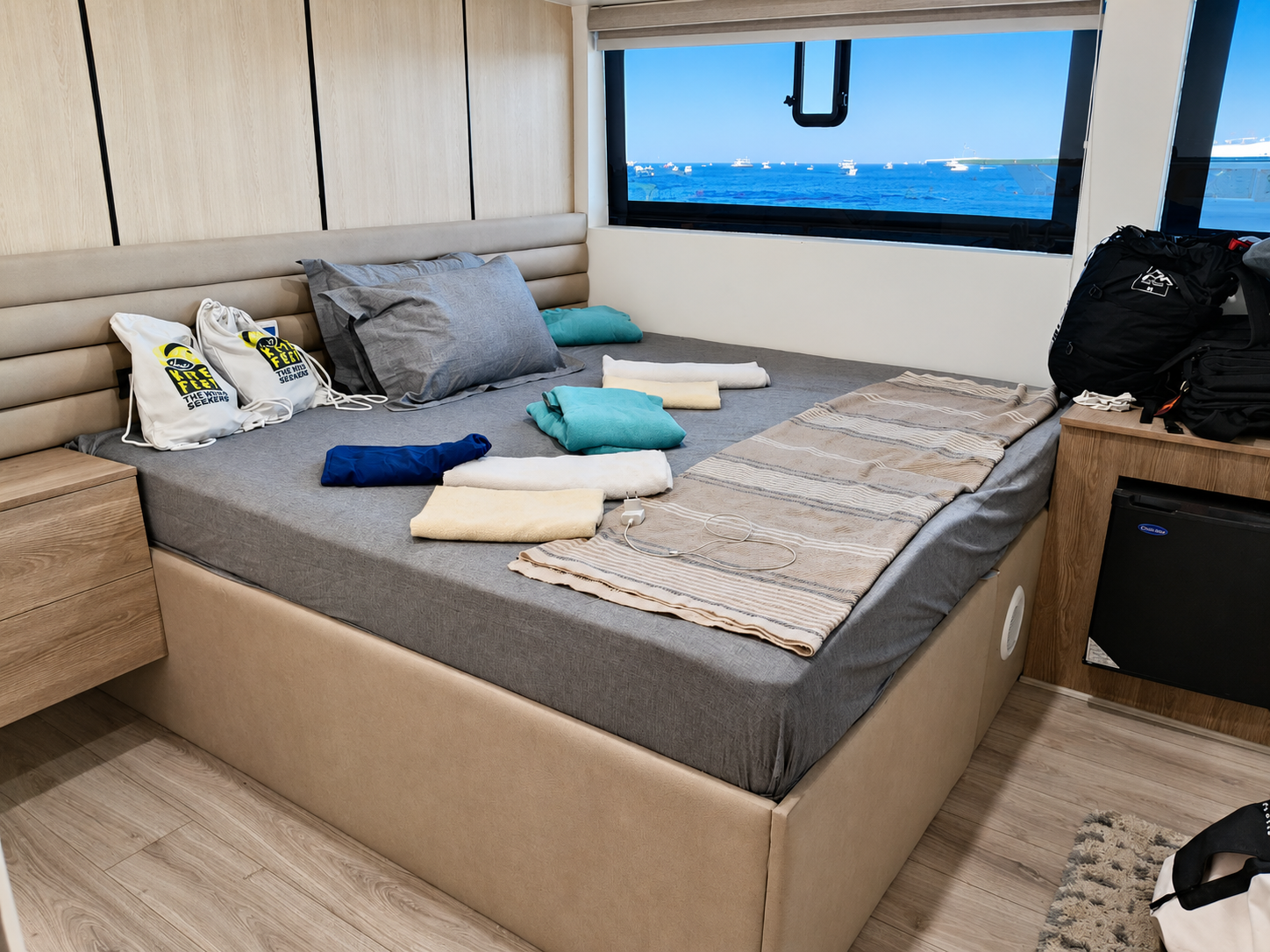 Master suite cabin on the Bismarck Liveaboard Red Sea yacht
