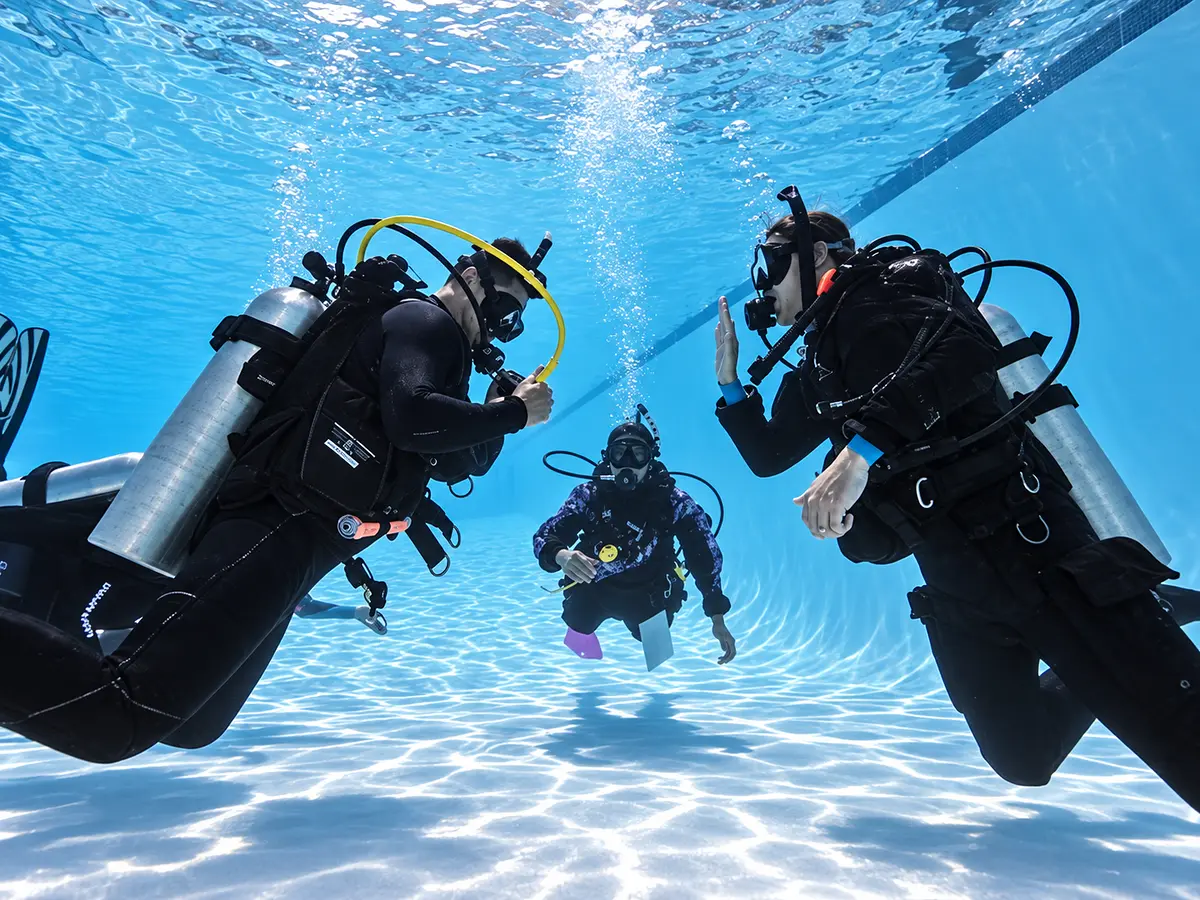 Confined water skills session during the PADI IDC Instructor Course