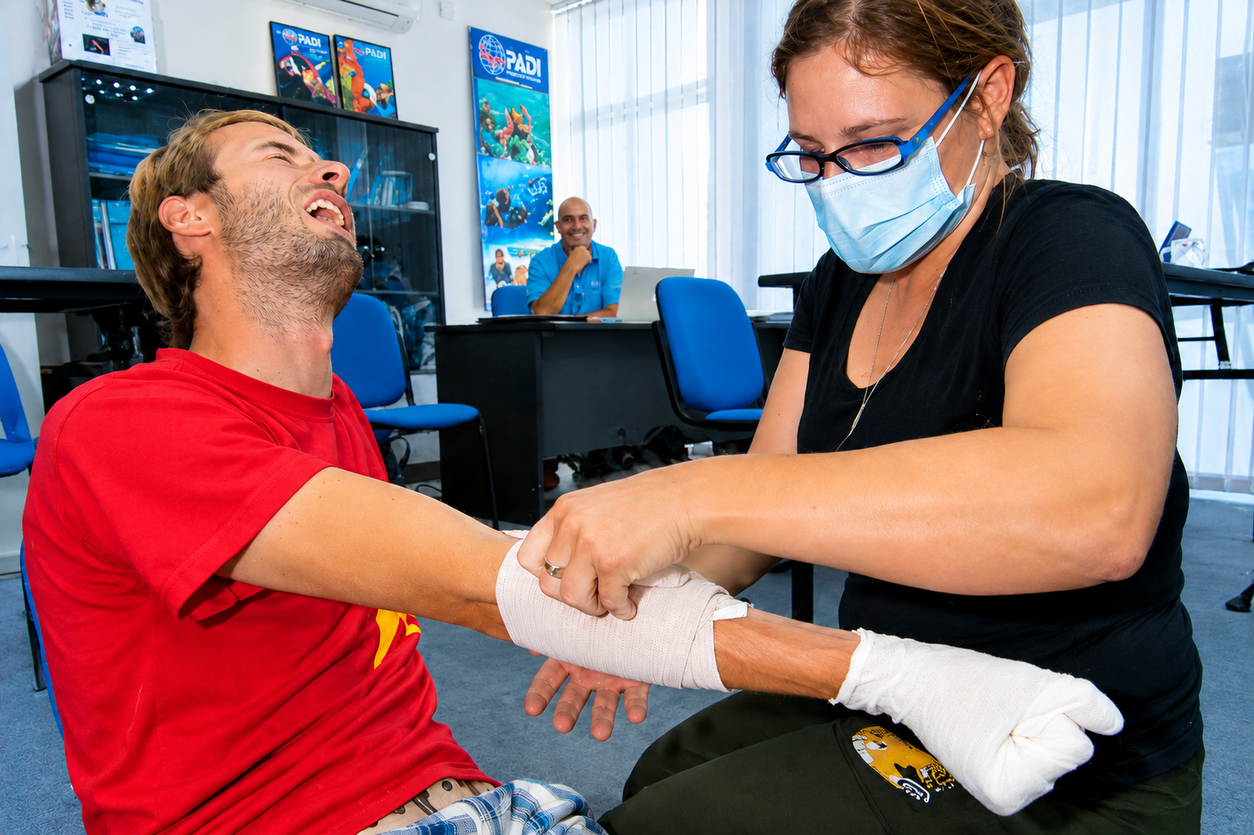 Bandaging practice during Emergency First Response training